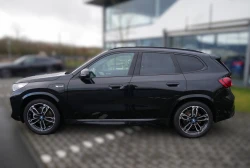 BMW X1    xDrive   30e    M-Sport    PANO    A-LED   HUD