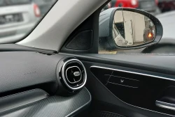 Mercedes-Benz    C220d    GSDach   MBUX   Ambeinte