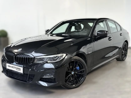 BMW 330e xDrive M-Sport  360° HUD 19” Autovehicule Autoturisme
