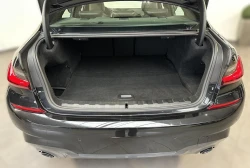 BMW 330e xDrive M-Sport  360° HUD 19” Autovehicule Autoturisme