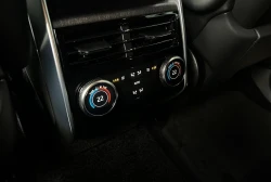 Land Rover  Range Rover  3.0 Plug-In  P460e  HSE  HUD  ACC